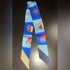 NWOT 100% SILK Twilly Carriage print